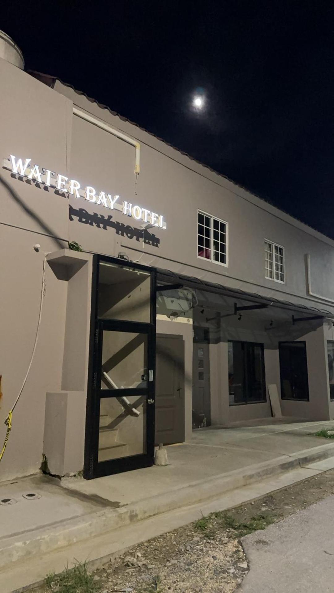Water Bay Hotel Saipan Гарапан Екстериор снимка