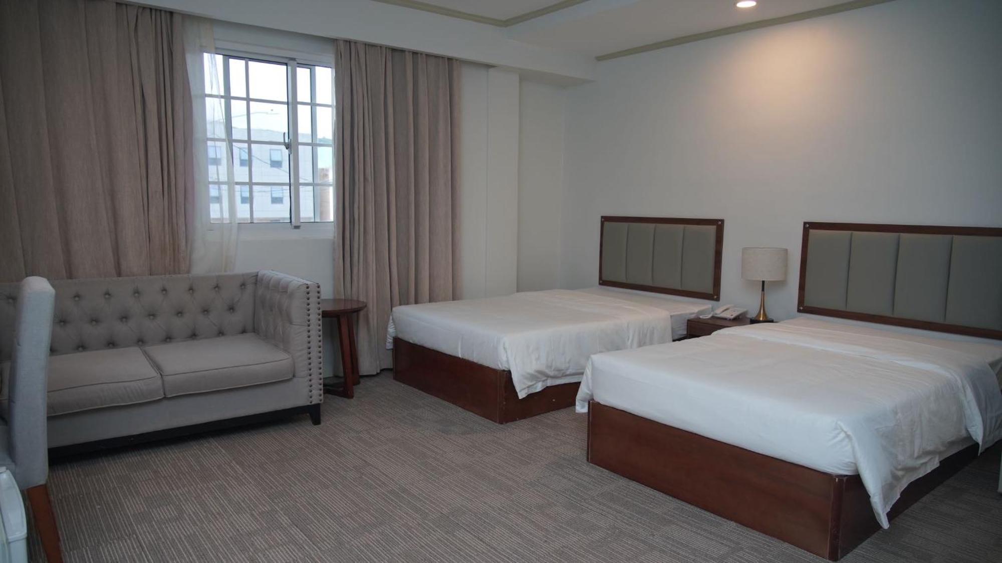 Water Bay Hotel Saipan Гарапан Екстериор снимка